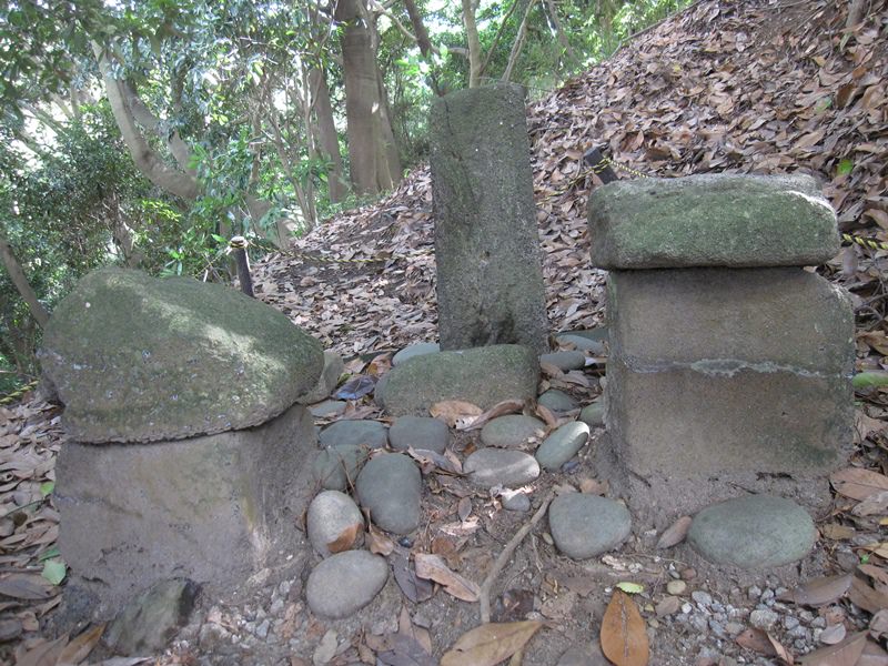 走水神社の古代稲荷社跡