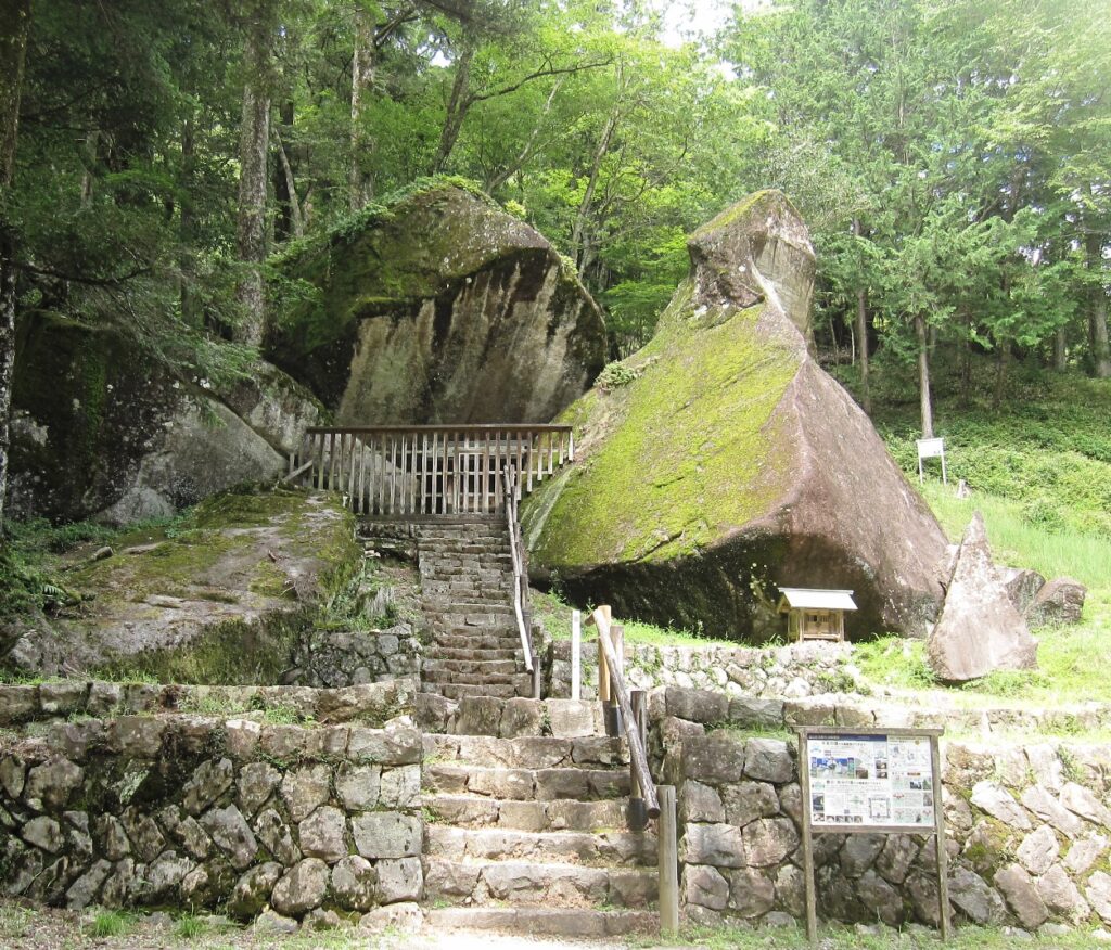 岩屋岩蔭遺跡