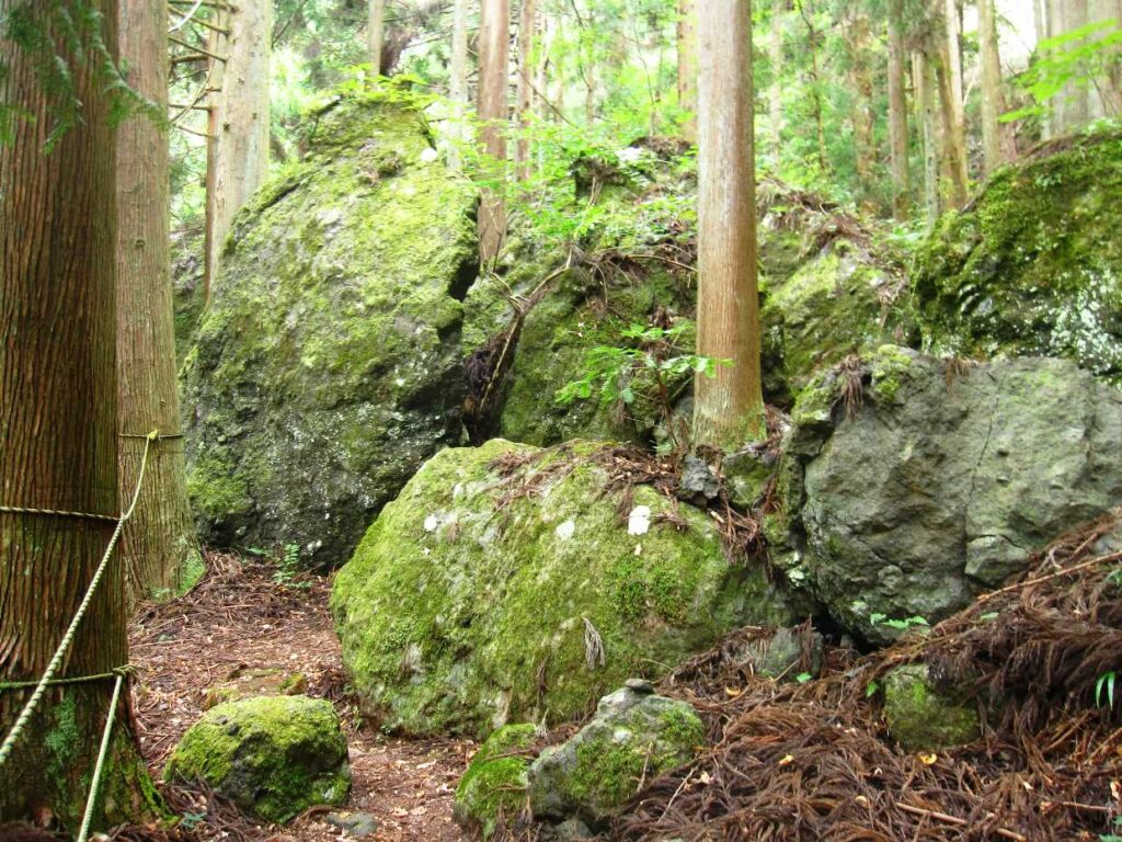 大柳川渓谷 巨石