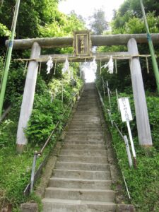思金神社 願いが叶う階段