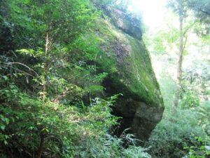 石老山の巨石