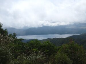 石割山から眺めた山中湖