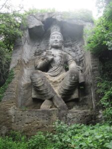鷹取山 磨崖仏